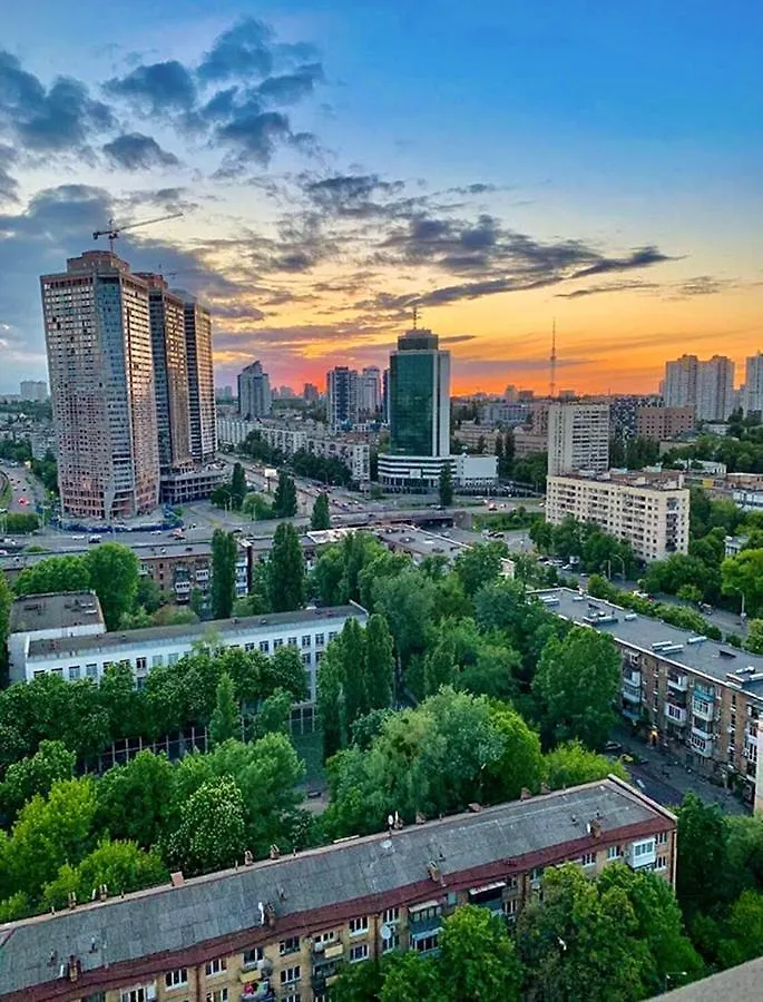 Victory-30 Luxury Apartment Center Kiew